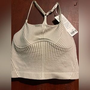Strappy Seamless Yoga Shelf Tank Top